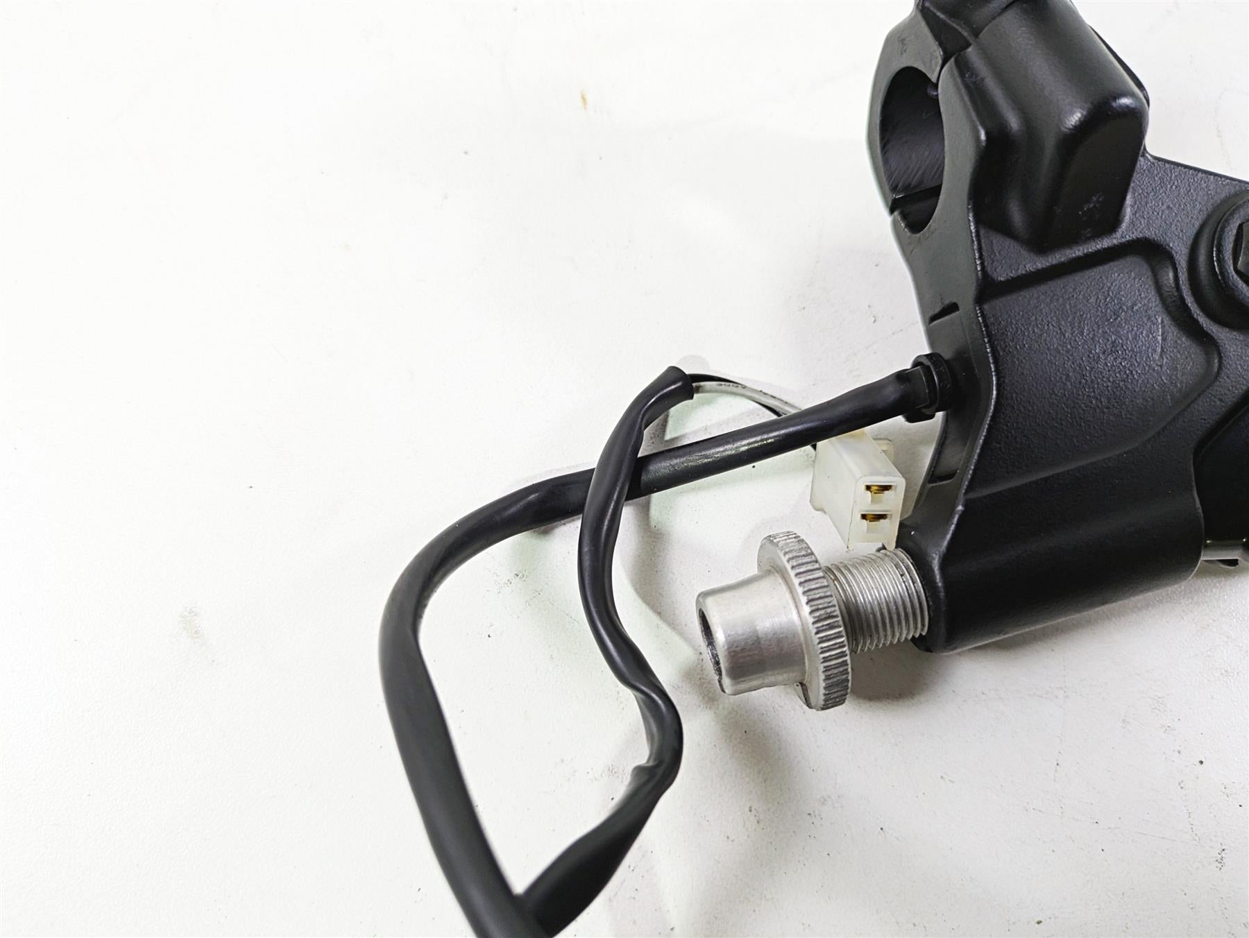 2013 Ducati Hyperstrada 821 Clutch Perch & Lever 8291B271AA 63640011B {{ shop.shopifyCountryName }} - Mototech271