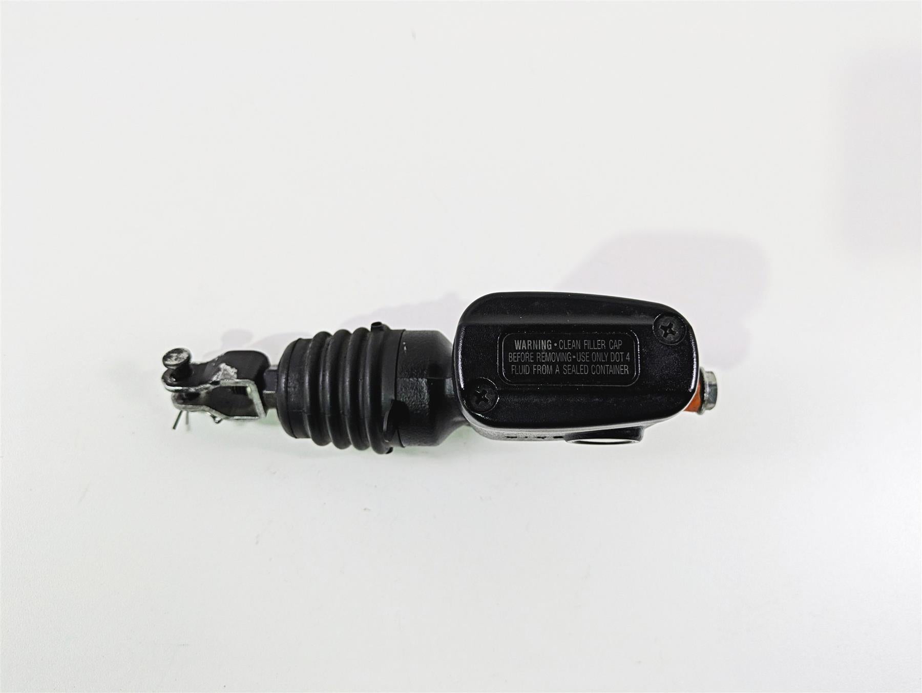 2019 Harley Softail FXDR 114 Rear Brake Master Cylinder 5/8" 41700460 {{ shop.shopifyCountryName }} - Mototech271