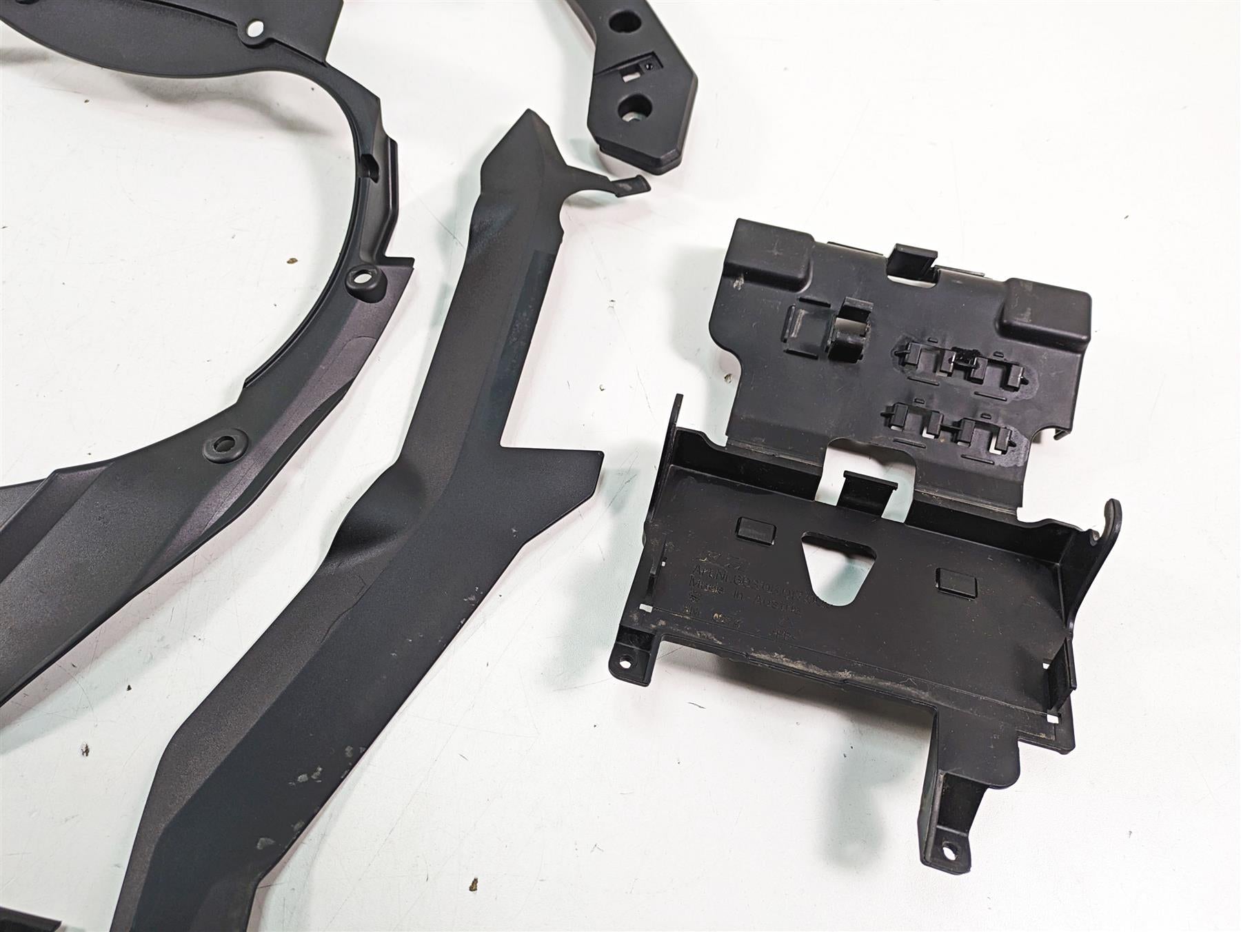 2020 KTM 1290 Super Adventure R Infill Dashboard Cover Fairing Set 60708105000 {{ shop.shopifyCountryName }} - Mototech271