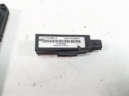 2018 Harley Touring FLHXSE CVO Street Glide Bcm X-Axis Control Module 41000341C {{ shop.shopifyCountryName }} - Mototech271