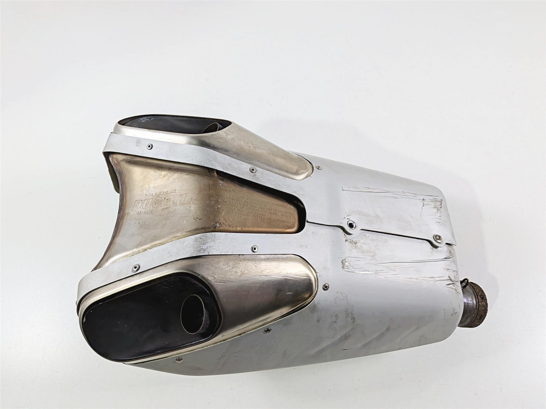 2019 Ducati Panigale V4S V4 S Corse Exhaust Muffler Pipe Silencer 57414344A {{ shop.shopifyCountryName }} - Mototech271