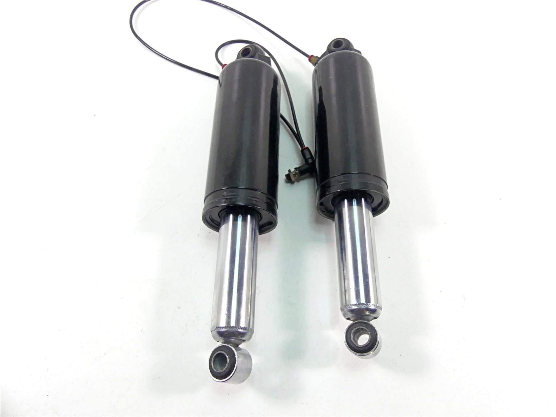 2003 Harley Touring FLHTCI E-Glide 100TH 13" Air Ride Rear Shock Set 54565-97 {{ shop.shopifyCountryName }} - Mototech271
