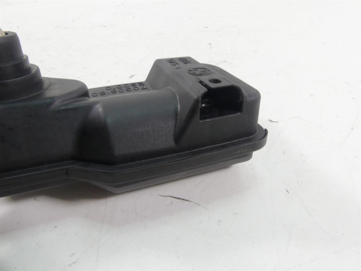 2012 BMW S1000RR K46 Mahle Air Box Servo Actuator 11617546982 {{ shop.shopifyCountryName }} - Mototech271
