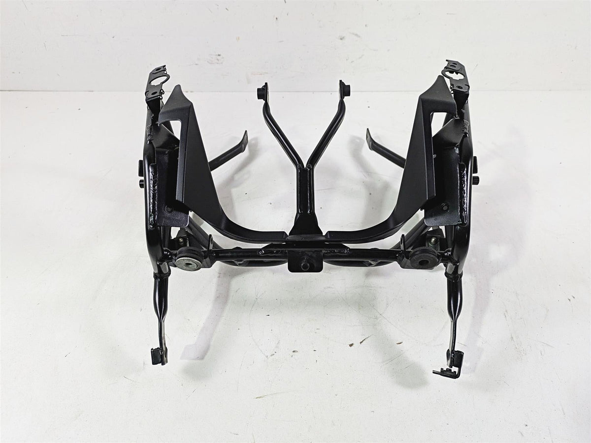 2009 BMW R1200GS K255 Adv Front Fairing Bracket Stay Holder 46637701558 {{ shop.shopifyCountryName }} - Mototech271