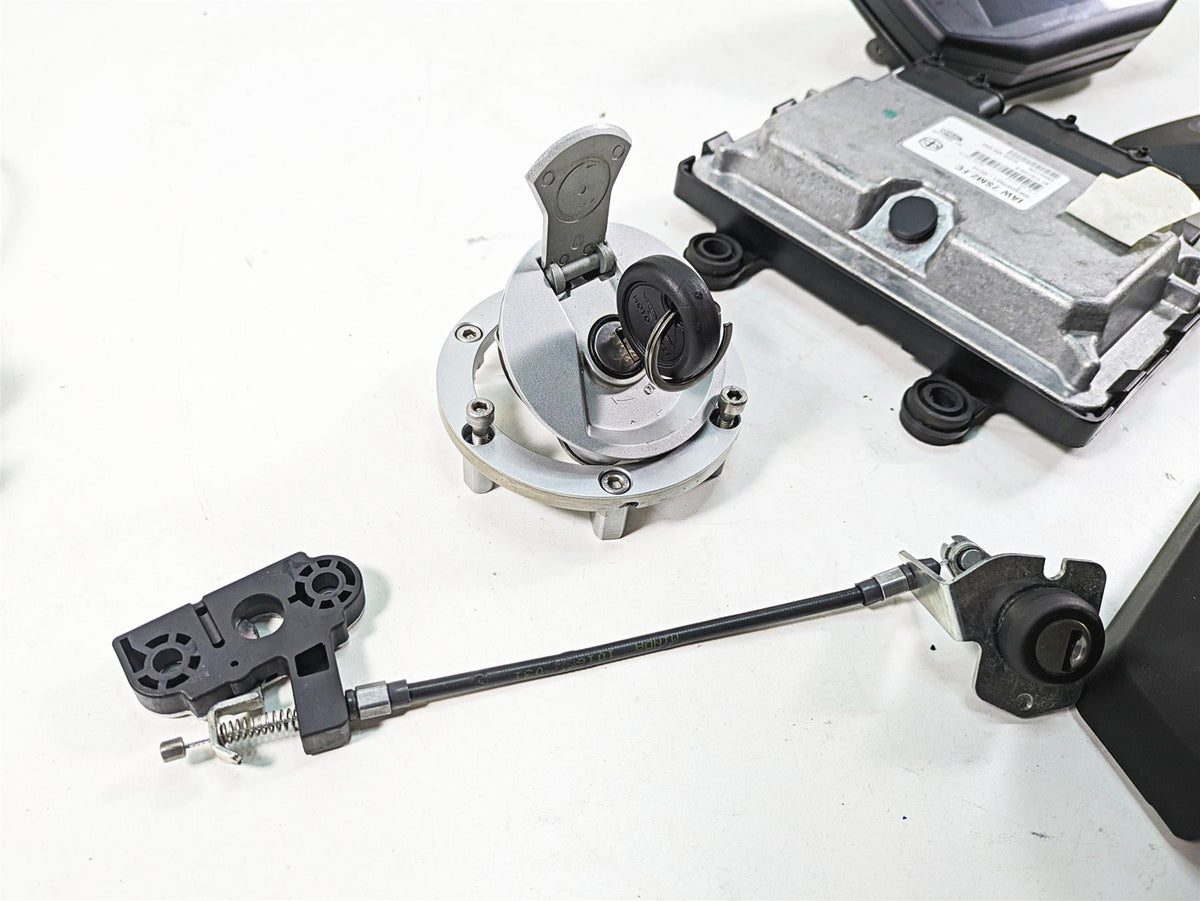 2020 Moto Guzzi V85 TT Adventure Ignition Switch Speedo Cdi Ecm Set 2B000446 {{ shop.shopifyCountryName }} - Mototech271