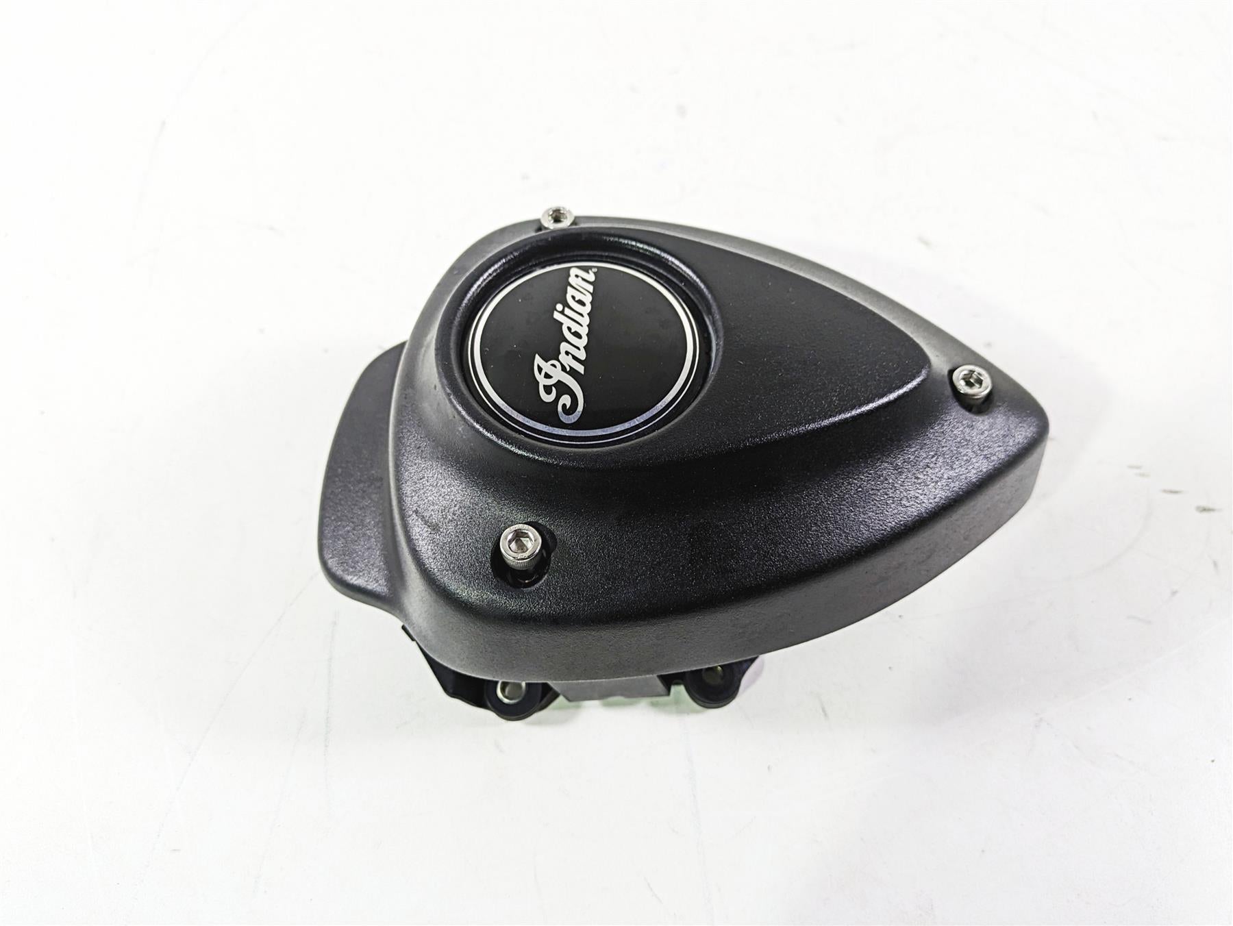 2018 Indian Chieftain Dark Horse Ignition Coil Cover & Mount 5633897