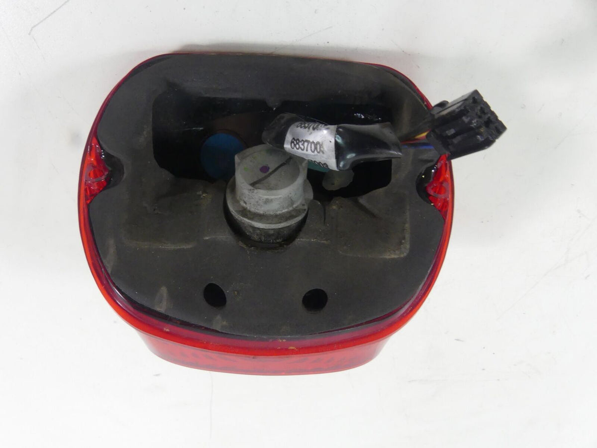 2006 Harley Touring FLHTCU SE CVO Taillight Tail Light Rear Brake Lamp 68140-04 {{ shop.shopifyCountryName }} - Mototech271