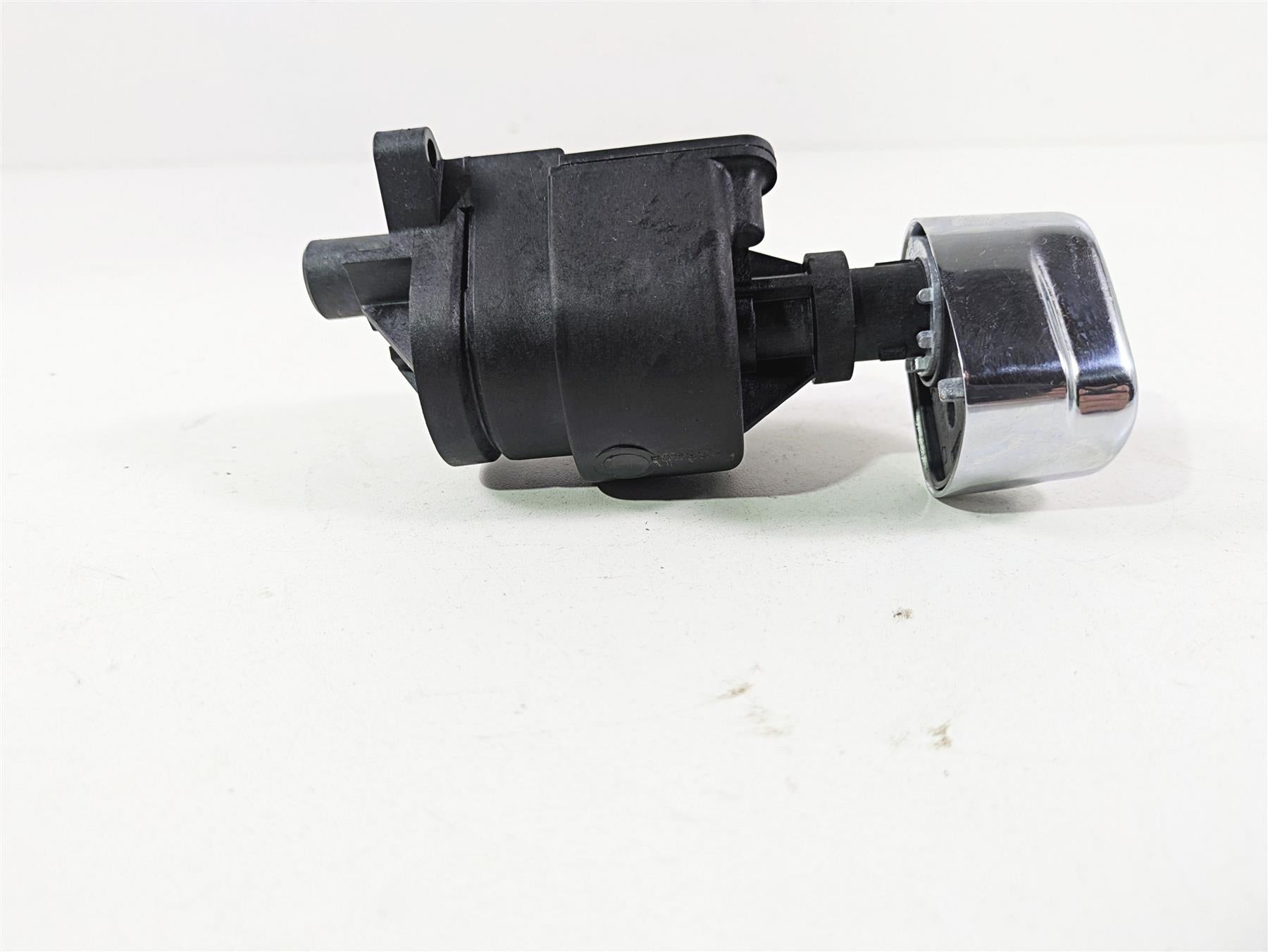 2021 Harley Touring FLTRX Road Glide Ignition Switch Lock Set - Vin 71400012B {{ shop.shopifyCountryName }} - Mototech271