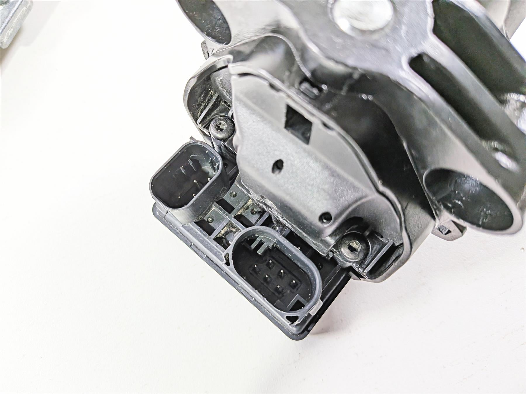 2023 BMW R1250RT RTP K52 Keyless Ride Cdi Ignition Switch Key Locks 66127915296 {{ shop.shopifyCountryName }} - Mototech271