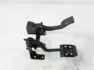 2022 Polaris RZR XP 4 1000 Premium Brake & Accelerate Pedal Set 1027413 1021765 | Mototech271