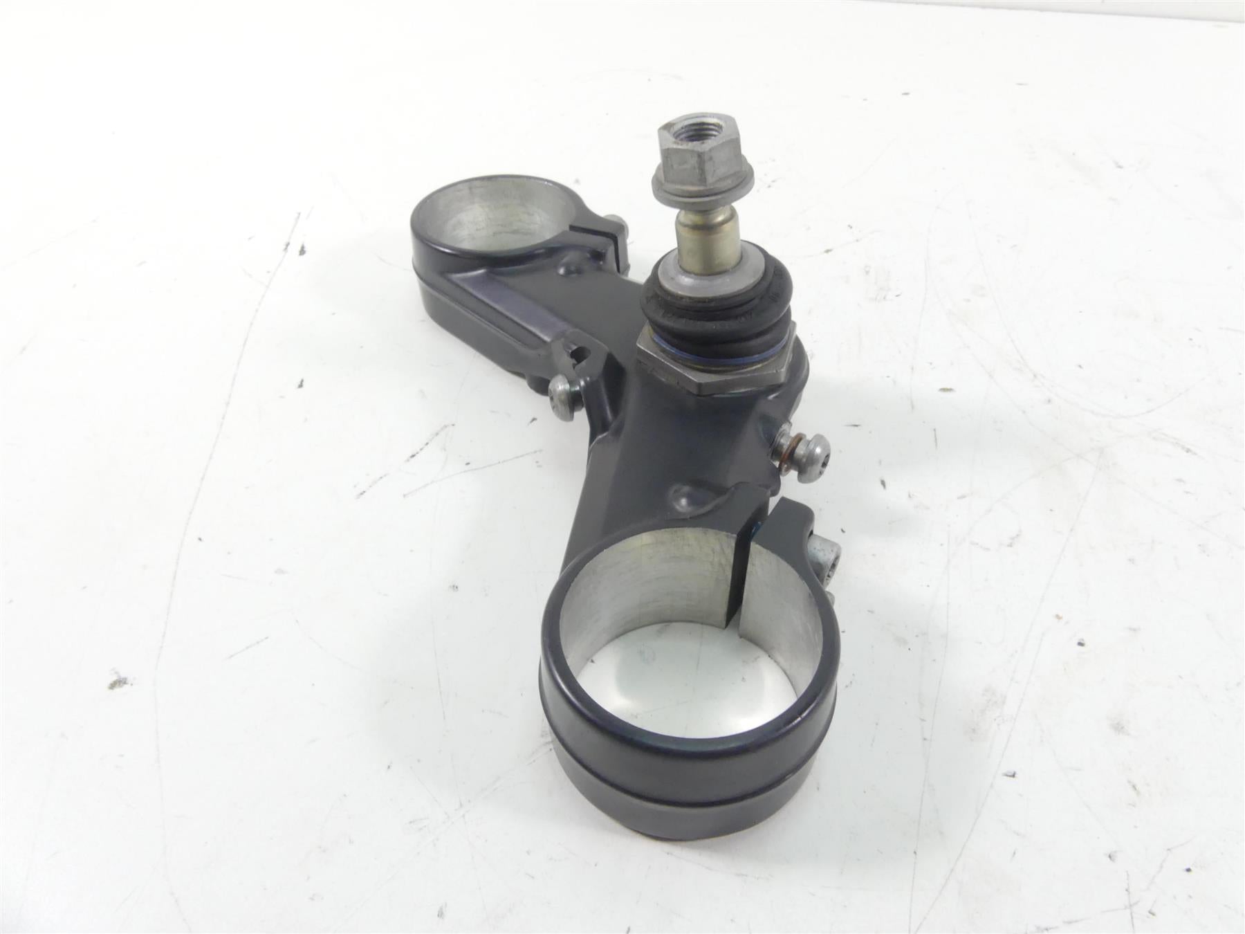 2008 BMW R1200GS K25 Lower Triple Tree Steering Clamp 58mm 31427718343 {{ shop.shopifyCountryName }} - Mototech271