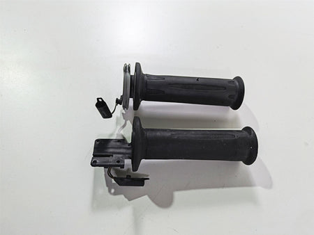 2006 BMW R1200GS K255 Adv Heated Handlebar Grips Set 61317727067 61317695470 {{ shop.shopifyCountryName }} - Mototech271