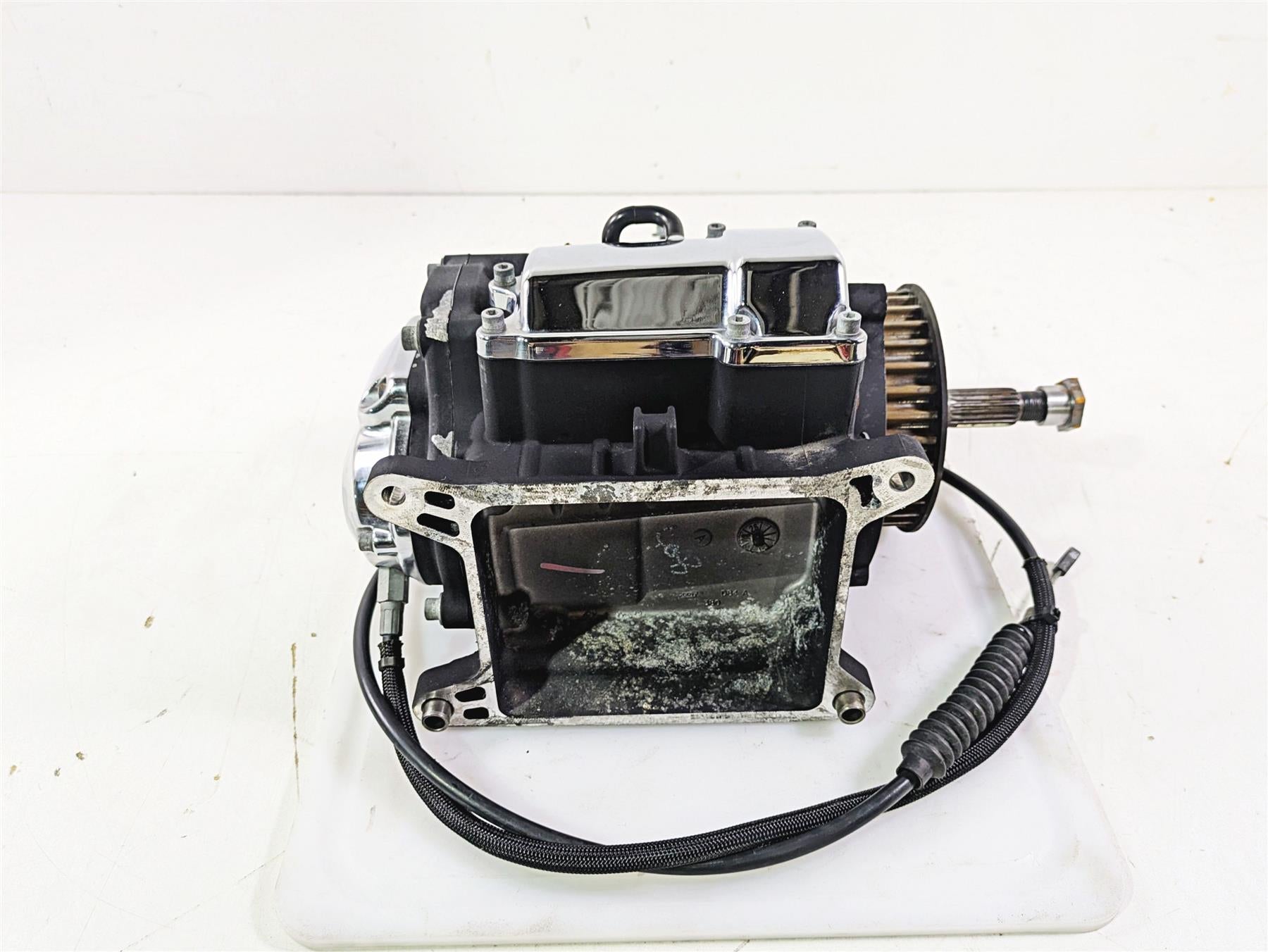 2009 Harley FXCWC Softail Rocker 6-Speed Transmission Gear Box 9k Only 33153-09 {{ shop.shopifyCountryName }} - Mototech271