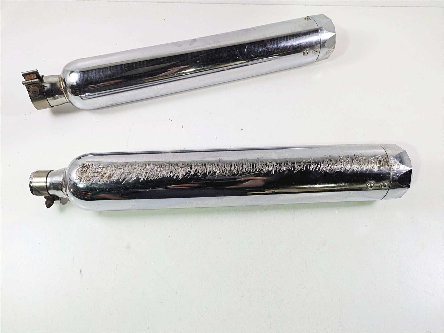 2021 Harley Touring FLTRX Road Glide Tab Perf 4.5" Slip-On Mufflers 121-1297 {{ shop.shopifyCountryName }} - Mototech271