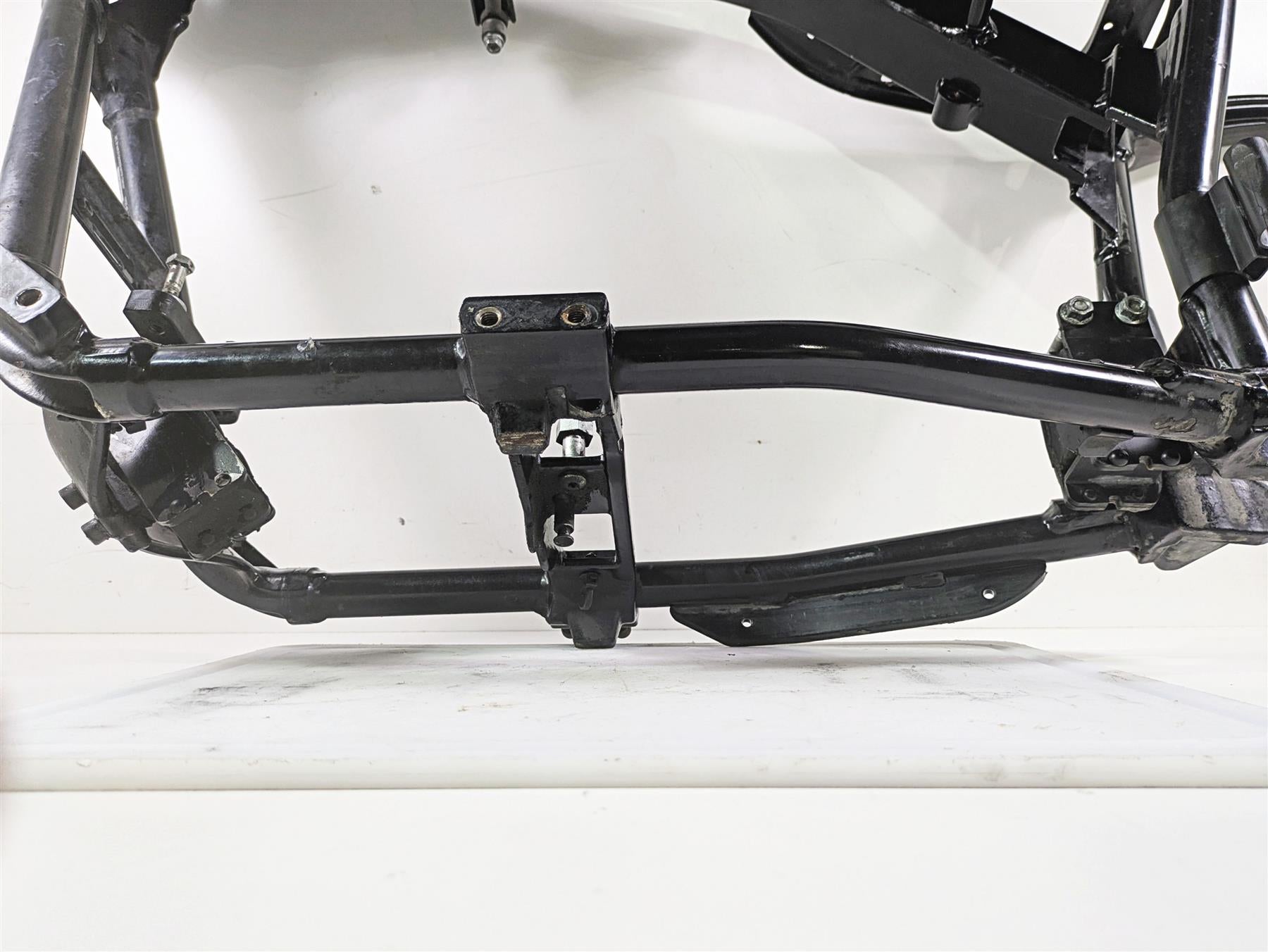 2010 Harley Dyna FXDB Street Bob Straight Main Frame Chassis With Salvage Texas Title 47745-06B {{ shop.shopifyCountryName }} - Mototech271