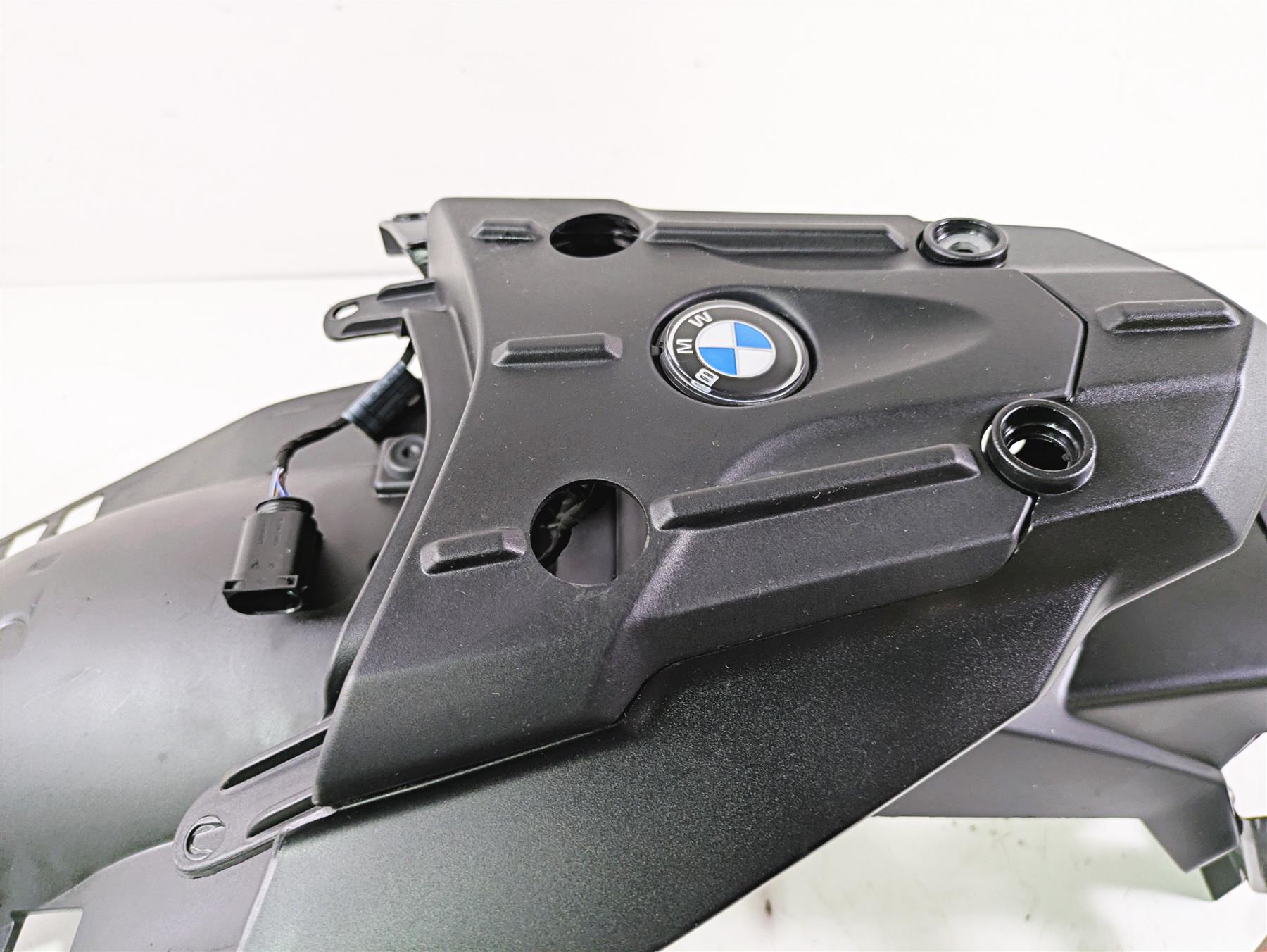 2017 BMW F800GS Adv K75 Tail Fairing Cover Plate Holder Set 46627695030 {{ shop.shopifyCountryName }} - Mototech271