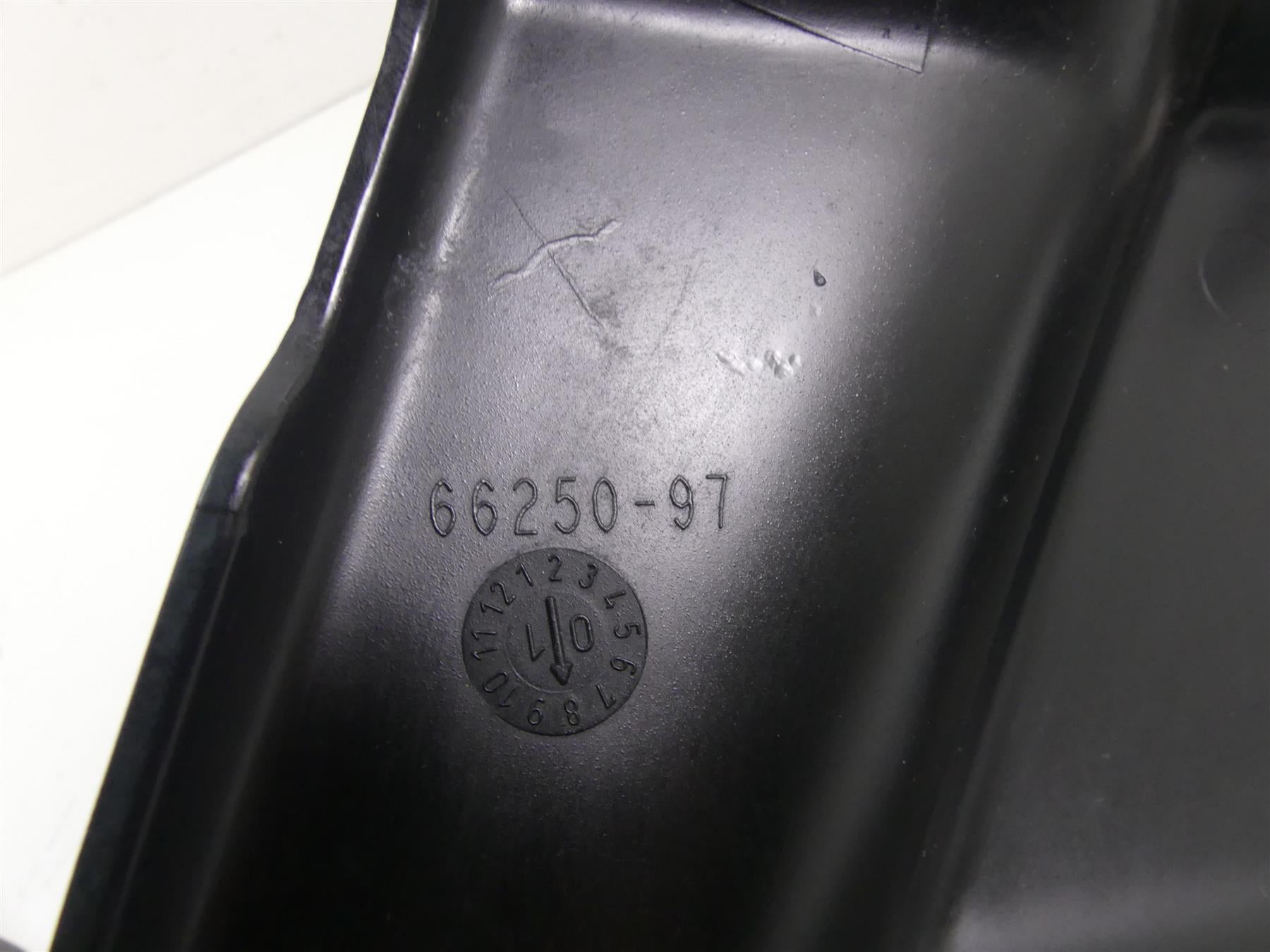 2002 Harley Touring FLHRCI Road King Side Cover Fairing Set 66619-97 66670-97 {{ shop.shopifyCountryName }} - Mototech271
