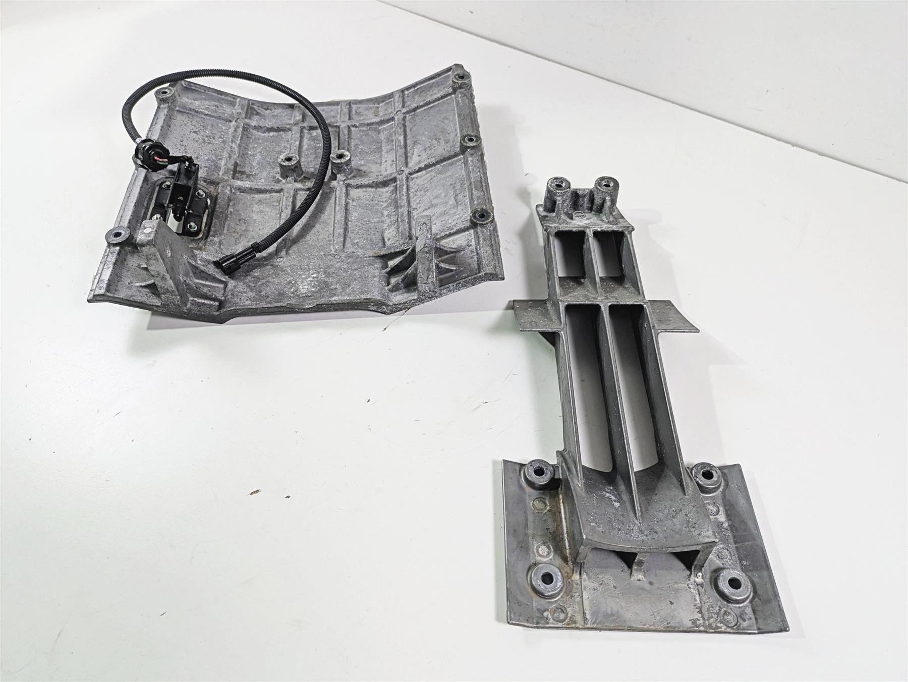 2018 Kawasaki Ultra 310 X Rear Skid Riding Plate & Speed Sensor Set 59446-3760 {{ shop.shopifyCountryName }} - Mototech271