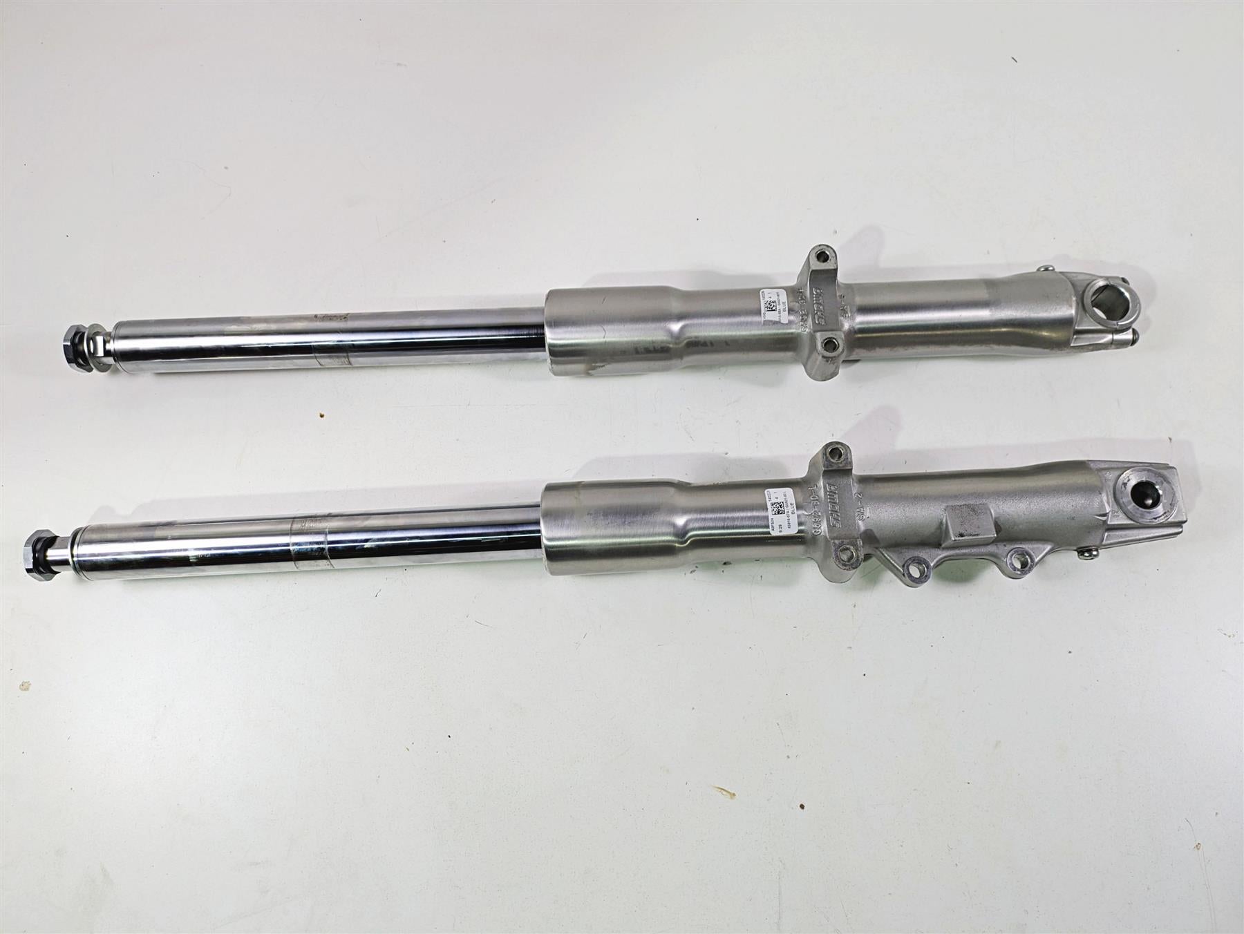 2014 Harley FLS Softail Slim Showa Front Fork Leg Set 45915-08A 45916-07A {{ shop.shopifyCountryName }} - Mototech271