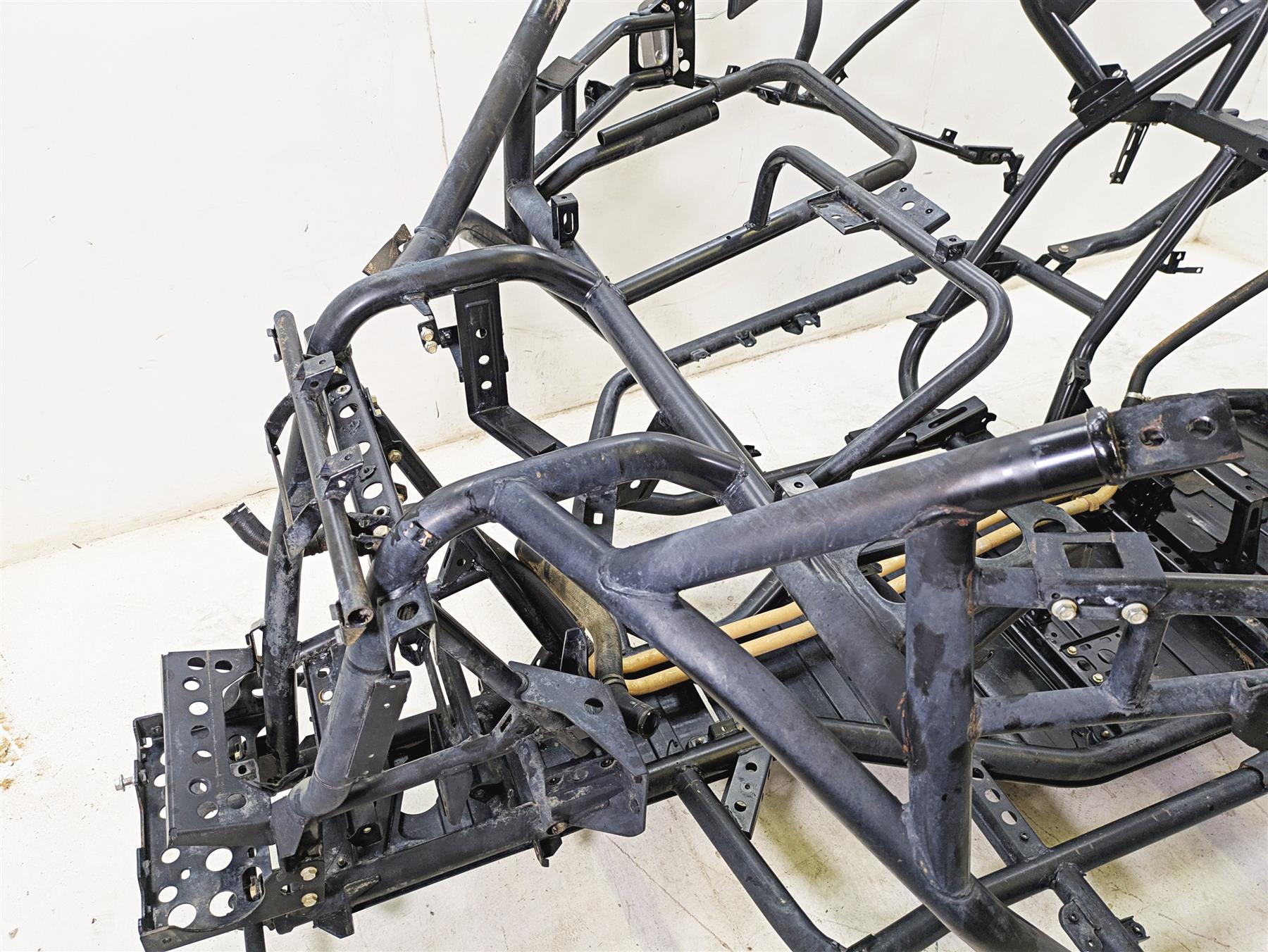 2022 CFMoto Zforce 950 Sport Straight Main Frame Chassis - BOS 5BYA-031000-0B000 {{ shop.shopifyCountryName }} - Mototech271