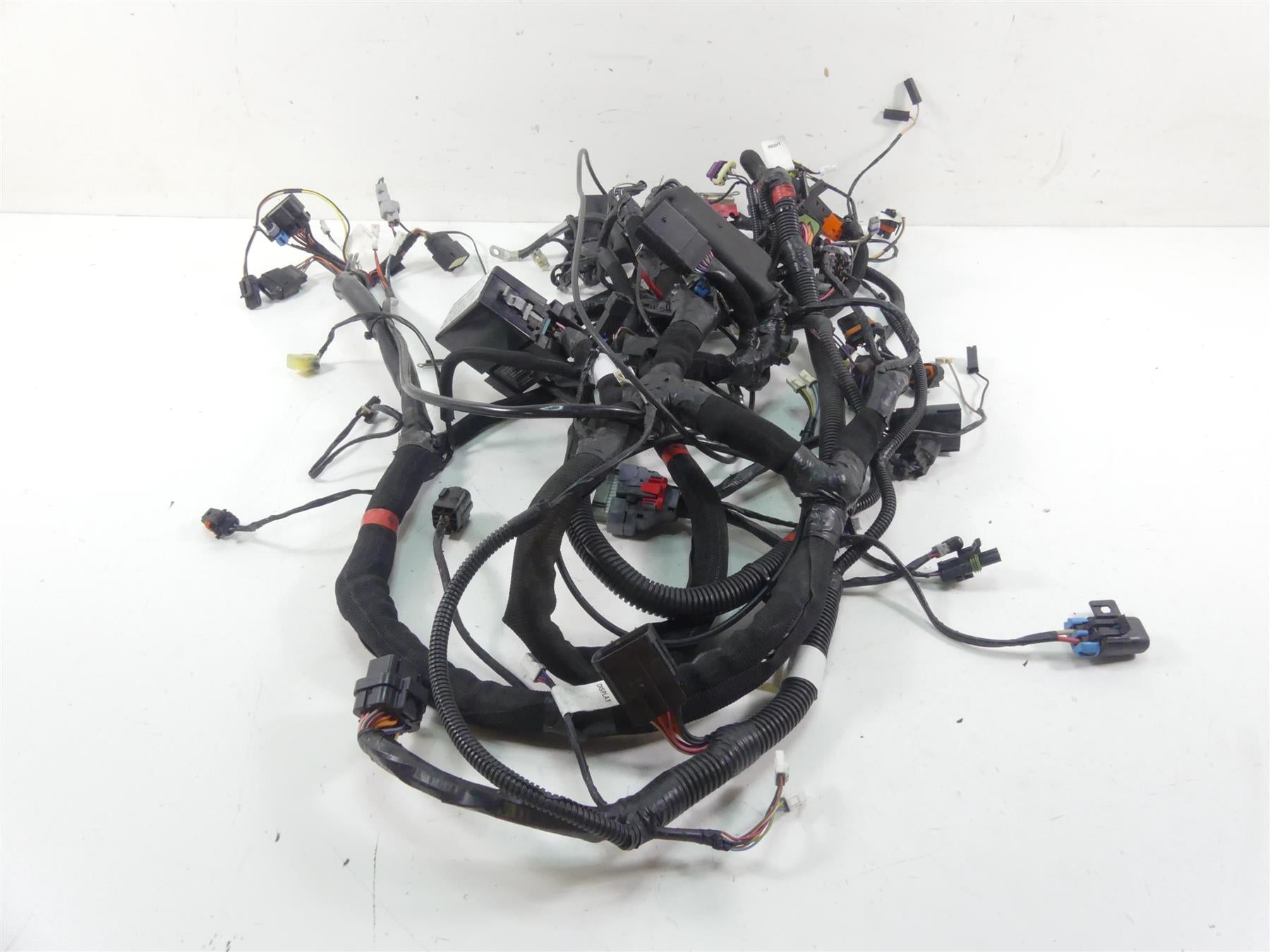 2013 Victory Cross Country Wiring Harness Loom Abs Cruise Control 2411695 {{ shop.shopifyCountryName }} - Mototech271