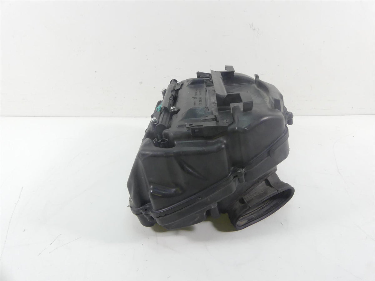 2018 Honda CBR1000 RR SC77 Air Box Cleaner Breather Filter 17220-MKF-D40 {{ shop.shopifyCountryName }} - Mototech271