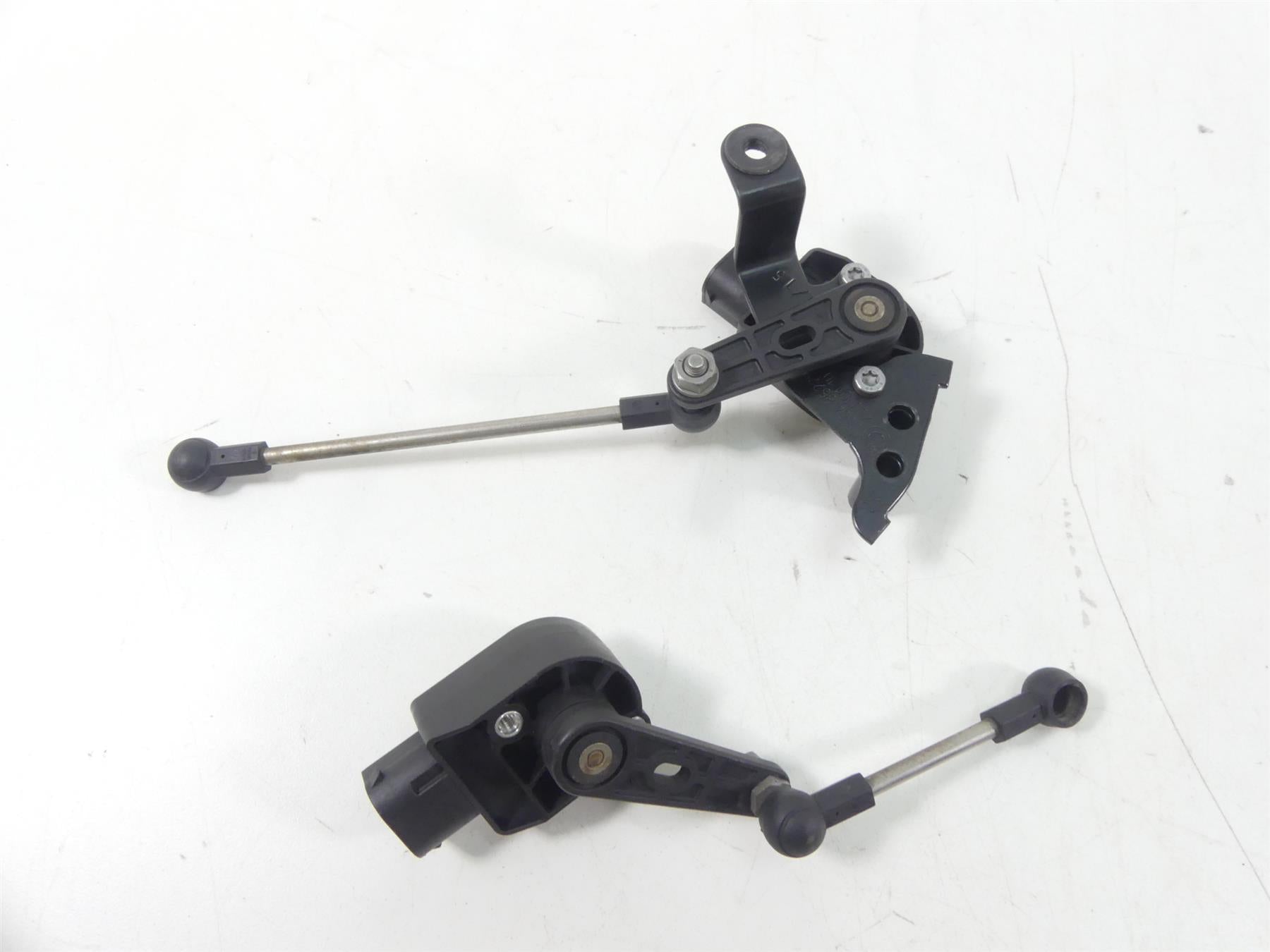 2016 BMW R1200GS K50 Front Rear Bike Height Level Sensor Set 37146860843 {{ shop.shopifyCountryName }} - Mototech271