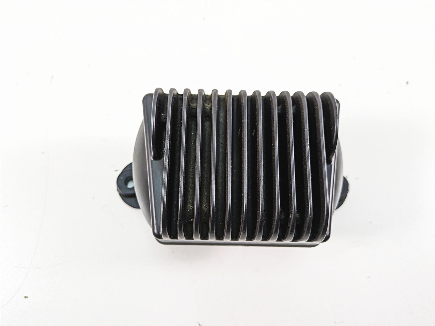 2011 Harley Touring FLTRU Road Glide Rectifier Voltage Regulator 74505-09A {{ shop.shopifyCountryName }} - Mototech271