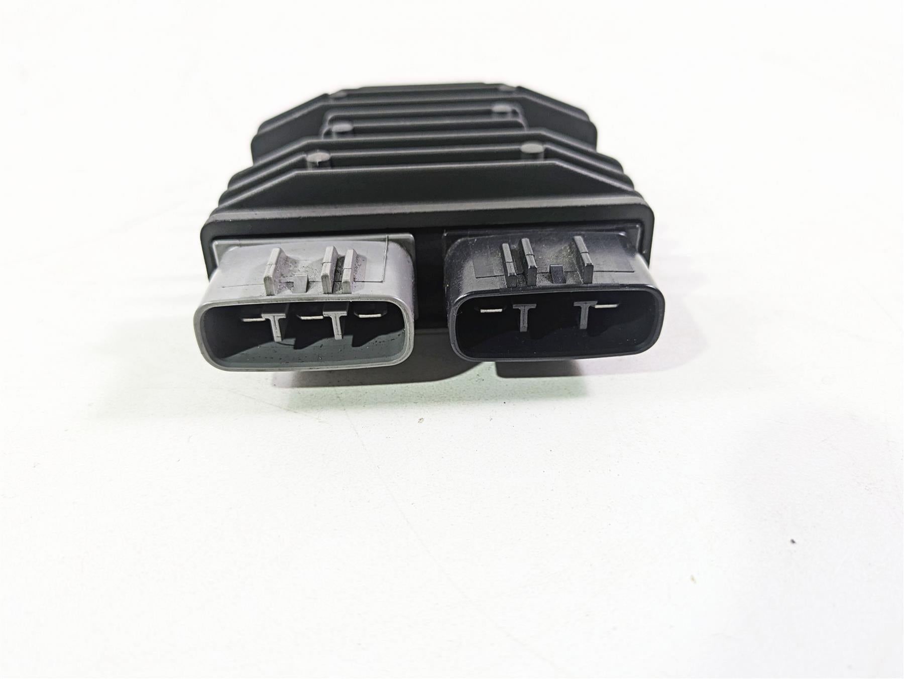 2015 Ducati Hypermotard 821 SP Rectifier Voltage Regulator SH821AA 54040321A {{ shop.shopifyCountryName }} - Mototech271
