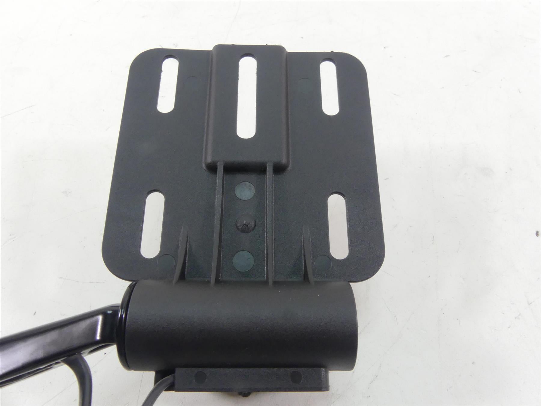 2021 Harley Softail FXBBS 114 Street Bob Side License Plate Bracket 67900343 {{ shop.shopifyCountryName }} - Mototech271
