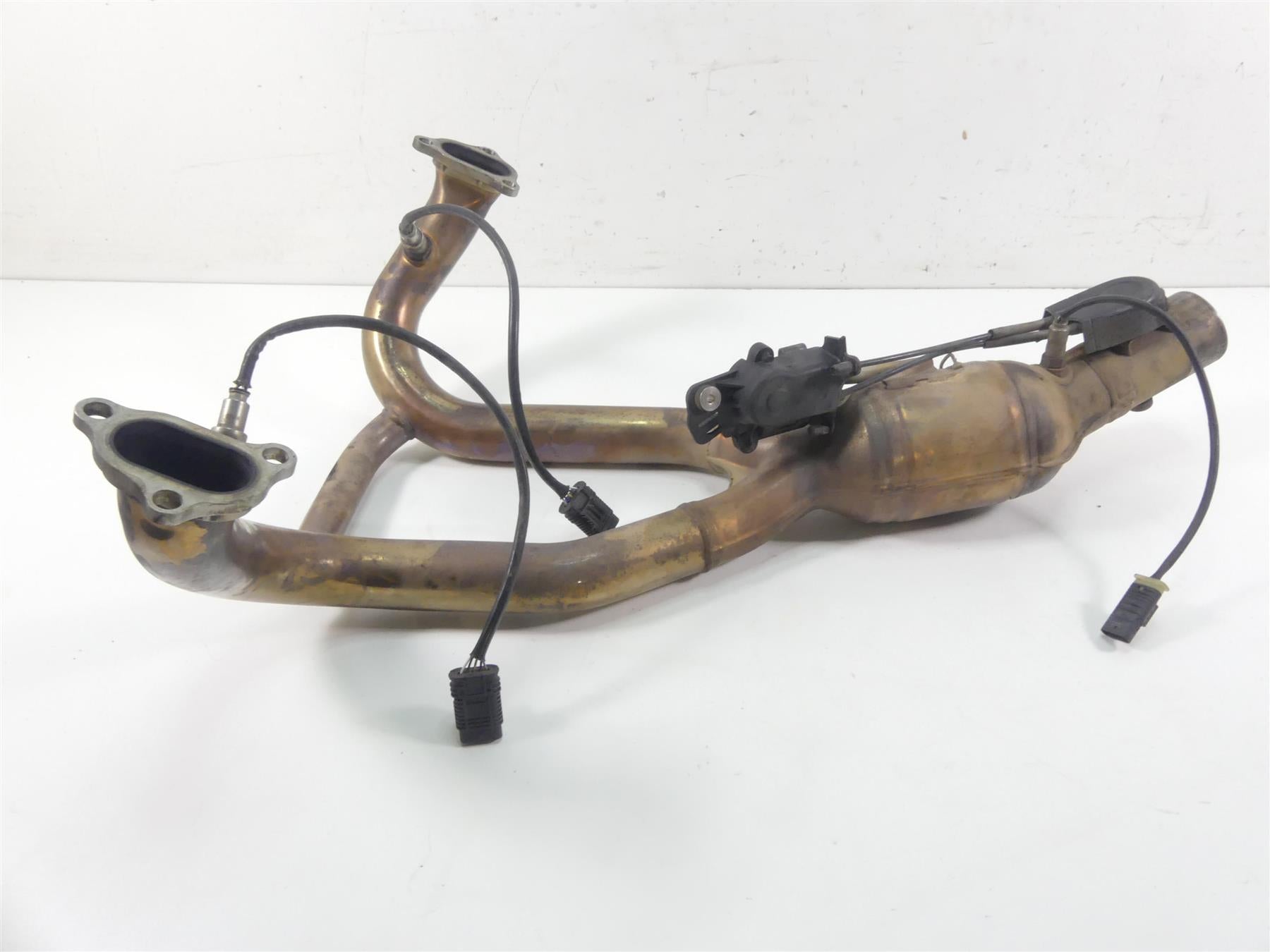 2019 BMW R1250GS K50 Oem Exhaust Header Manifold & Servo Set 18519829767 {{ shop.shopifyCountryName }} - Mototech271