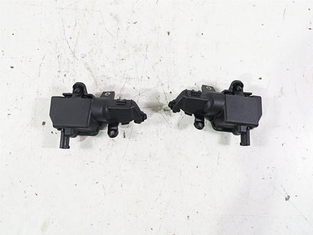 2022 BMW R1250 RT K052 Saddlebag Saddle Bag Lock Set 46547724037 {{ shop.shopifyCountryName }} - Mototech271