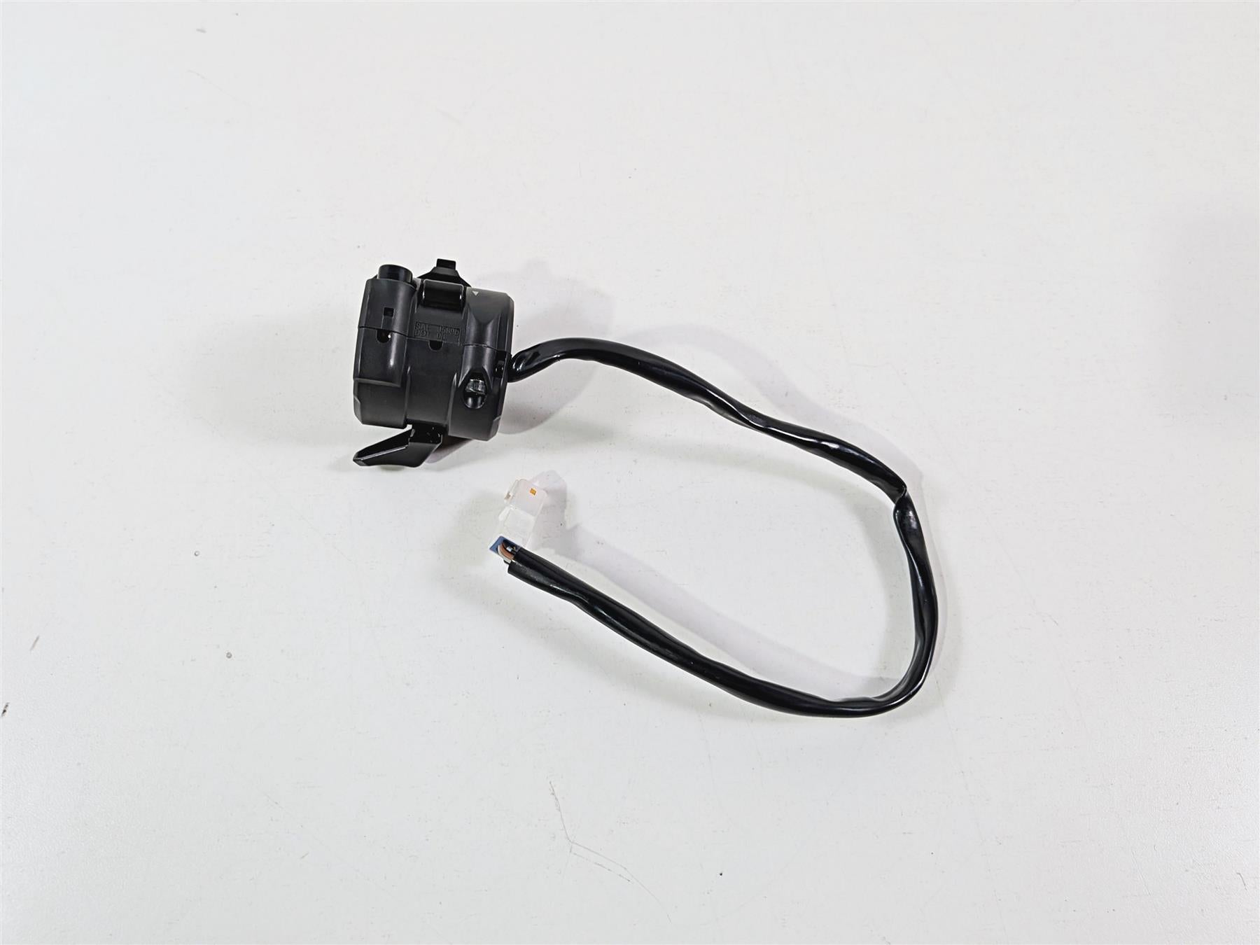 2011 Ducati Streetfighter 1098 S Left Hand Light Control Switch 65110112C {{ shop.shopifyCountryName }} - Mototech271