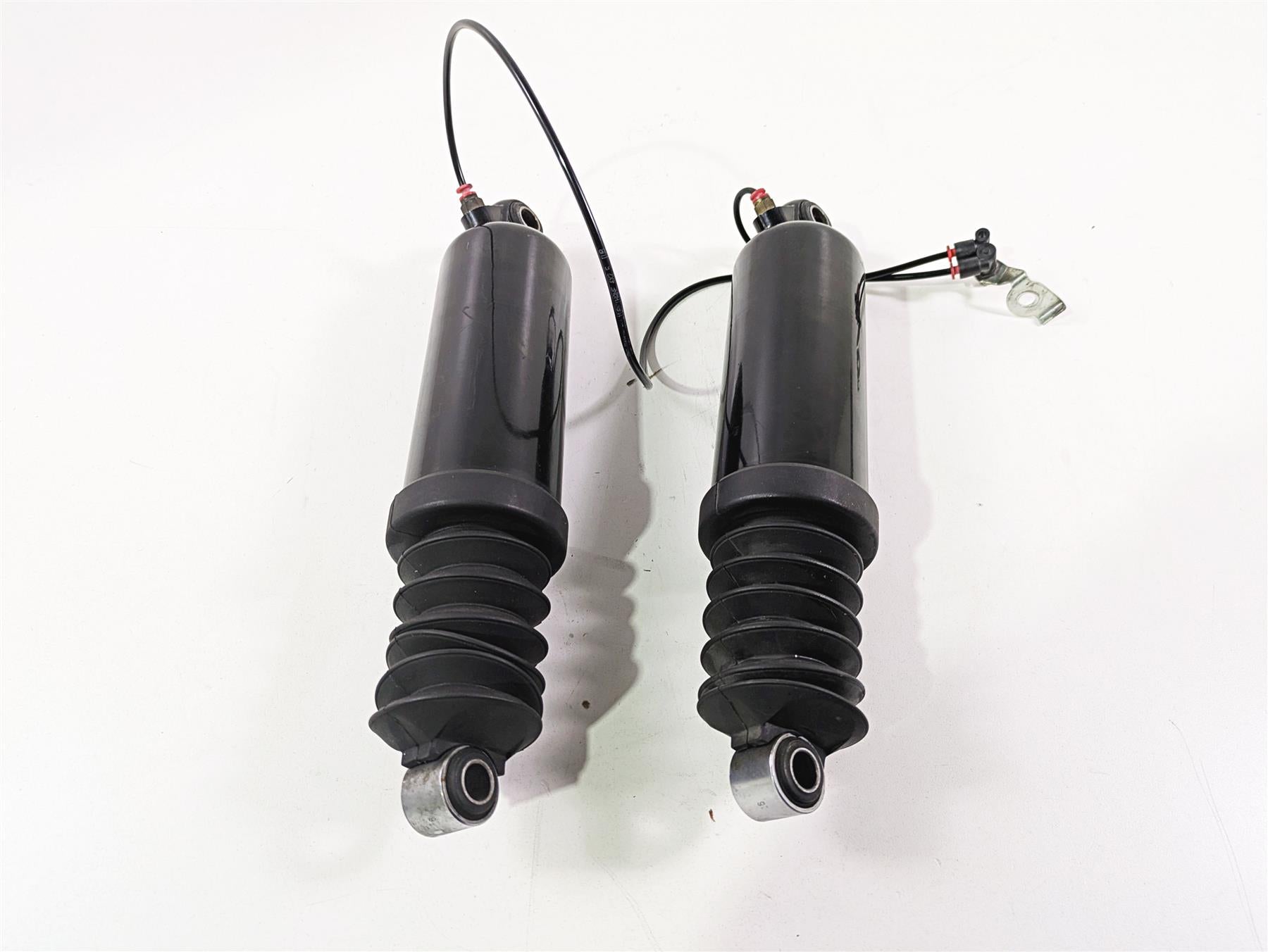 2009 Harley Touring FLHX Street Glide Rear Shock Damper Set 12