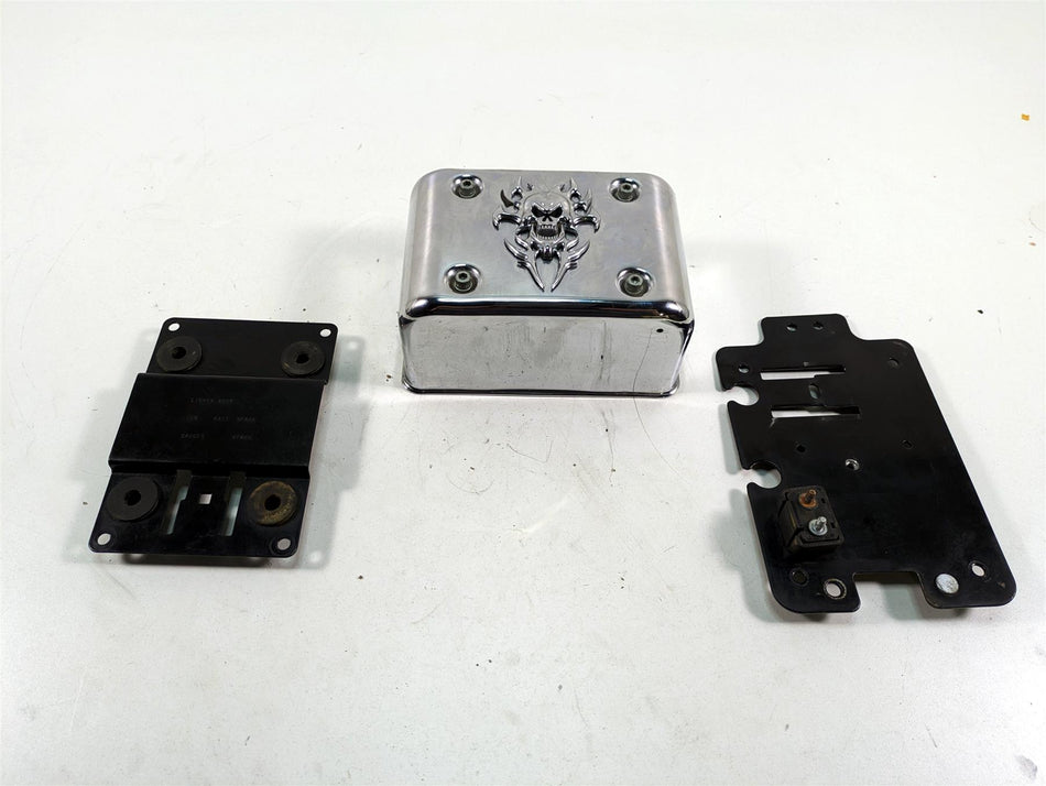 2000 Harley Dyna FXDL Low Rider Electrical Box Carrier & Chrome Cover 66333-99 {{ shop.shopifyCountryName }} - Mototech271