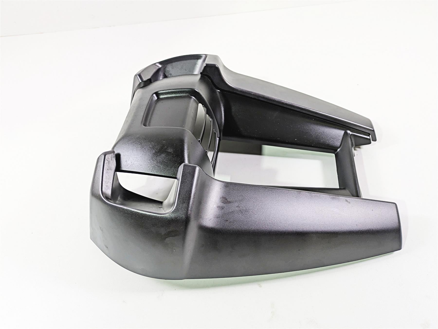 2019 Harley Softail FXDR 114 Oil Cooler Spoiler Cover Fairing Set 57200169 {{ shop.shopifyCountryName }} - Mototech271