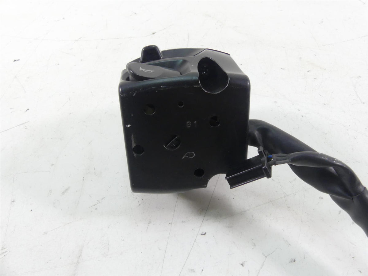 2012 Victory Cross Country Left Hand Turn Signal Horn Control Switch 4012119 {{ shop.shopifyCountryName }} - Mototech271