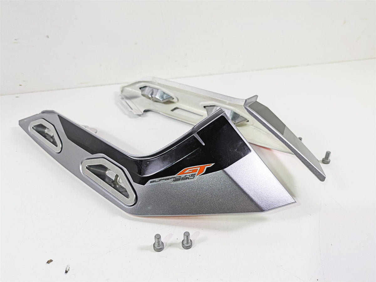 2017 KTM 1290 Super Duke GT Tail Fairing Cover Set 61408042000BHA 61408041000BHA {{ shop.shopifyCountryName }} - Mototech271