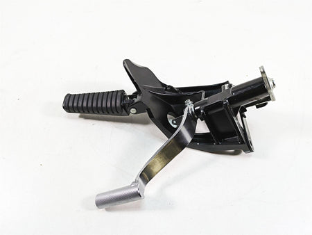 2016 Suzuki M109R VZR1800 Right Front Footpeg & Brake Pedal 43511-48G10 {{ shop.shopifyCountryName }} - Mototech271
