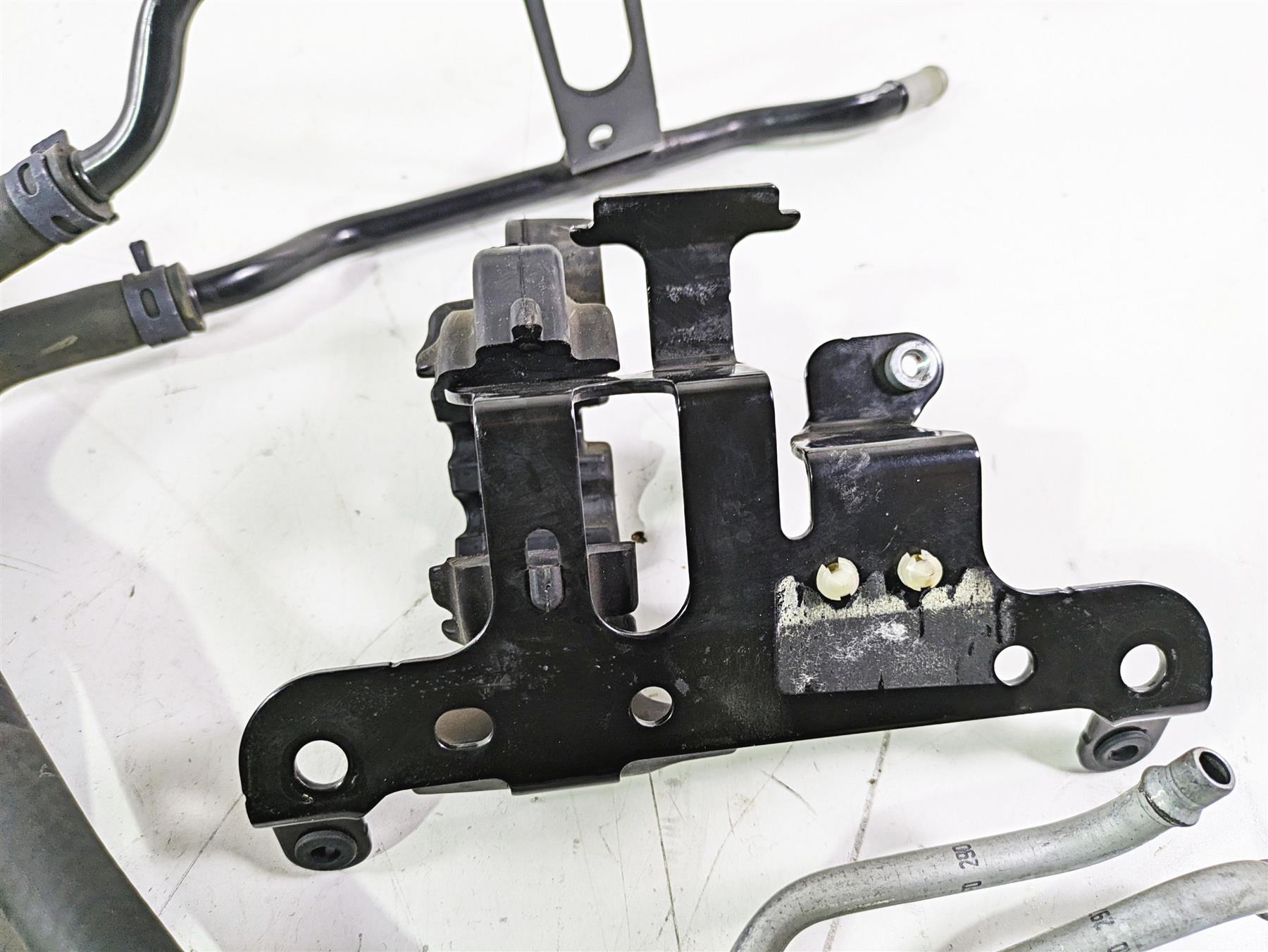 2015 Harley Touring FLHTKL E -Glide Low Water Pump & Cooling Lines Set 26600012 {{ shop.shopifyCountryName }} - Mototech271
