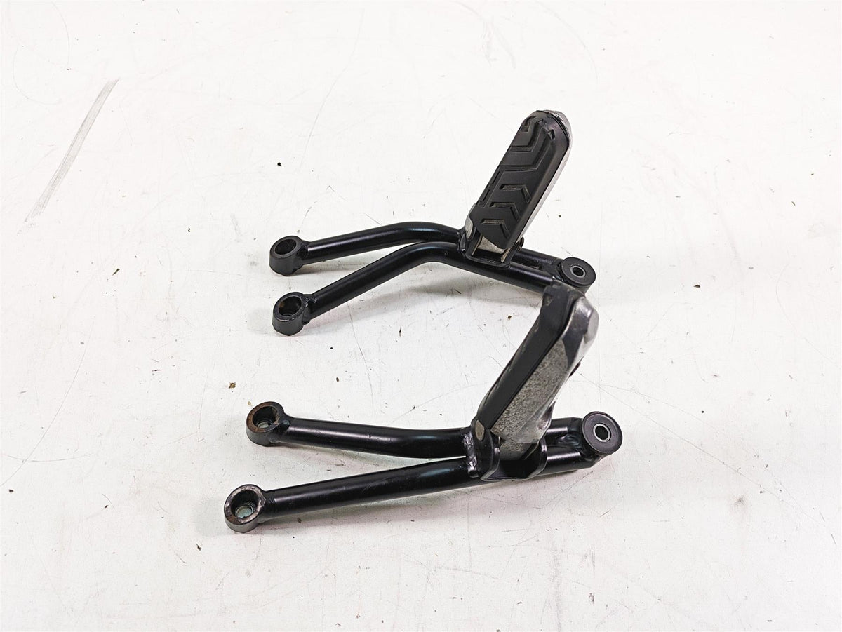 2013 Moto Guzzi V7 750 Stone Rear Passenger Footpeg Foot Peg Set 883019 883015 {{ shop.shopifyCountryName }} - Mototech271
