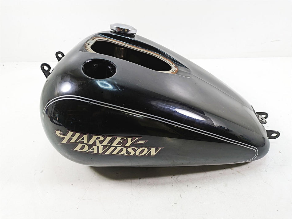 2005 Harley Dyna FXDL Low Rider Fuel Gas Petrol Tank Reservoir - Read 61000706 {{ shop.shopifyCountryName }} - Mototech271