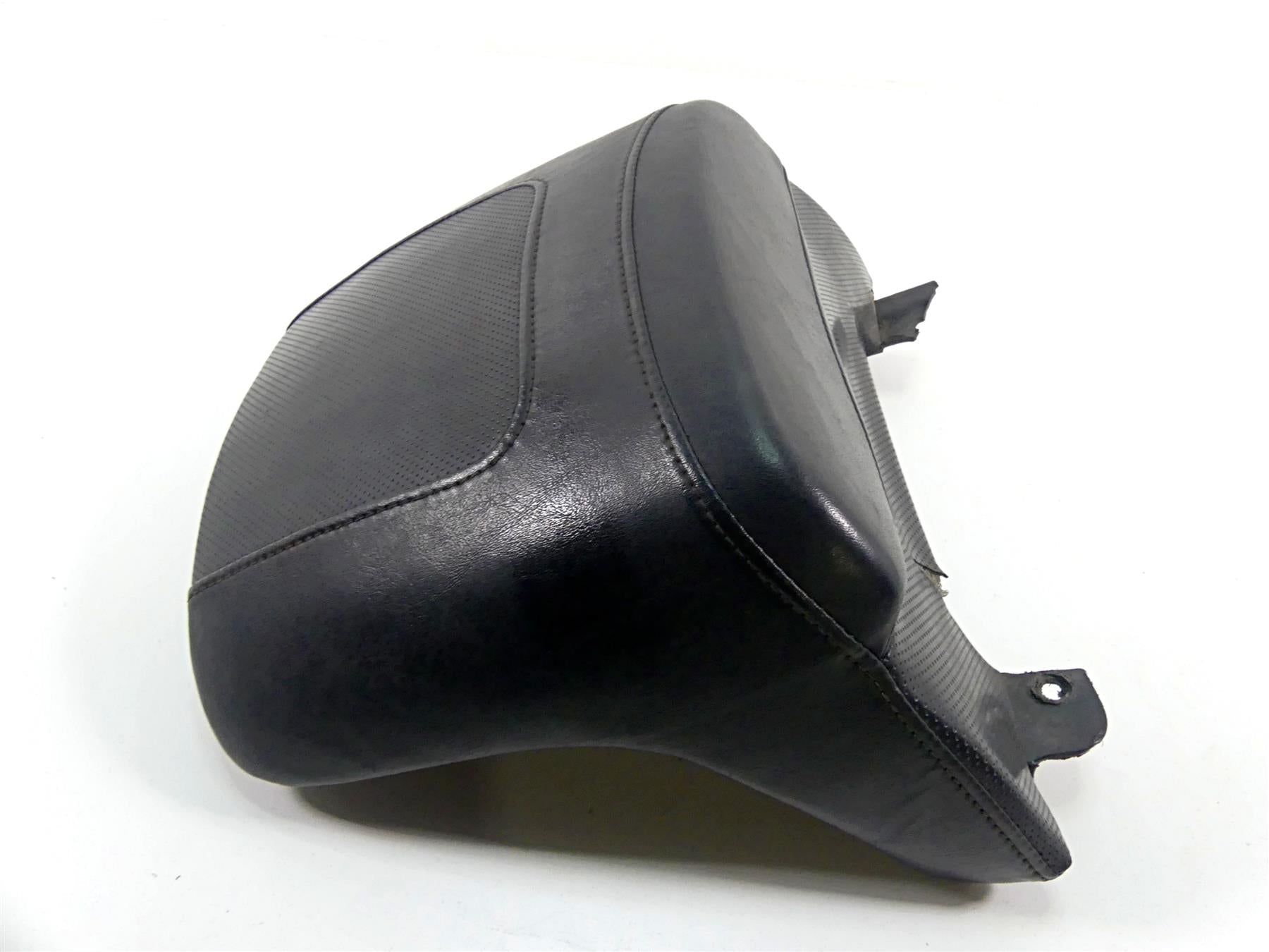 2014 Harley VRSCF Muscle V-Rod Rear Passenger Seat Saddle Pillion -Read 52438-09 {{ shop.shopifyCountryName }} - Mototech271