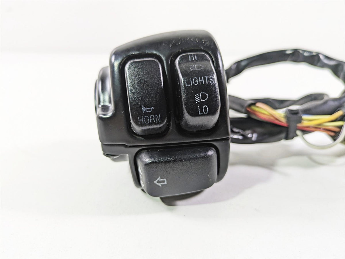 2016 Harley VRSCDX Night Rod Left Hand Control Switch 71682-06A 71685-06A {{ shop.shopifyCountryName }} - Mototech271