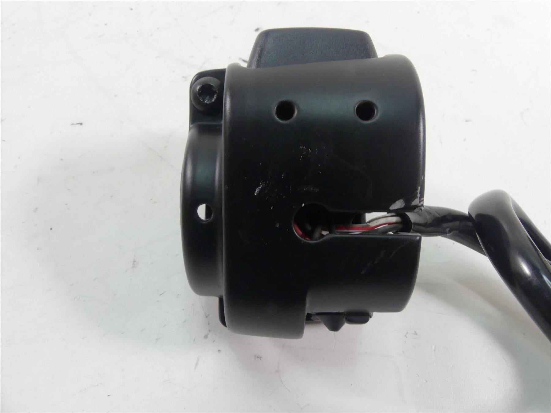 2019 Harley Softail FXBB Street Bob Left Hand Blinker Control Switch 71500292 {{ shop.shopifyCountryName }} - Mototech271