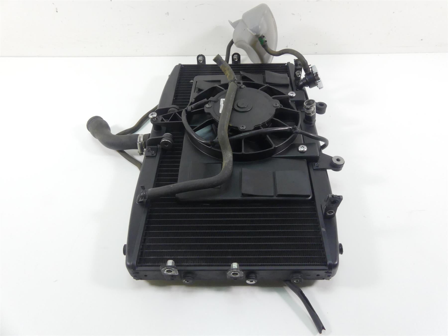 2013 Triumph Rocket 3 Touring Radiator Fan Hoses Reservoir - No Leaks T2108307 {{ shop.shopifyCountryName }} - Mototech271