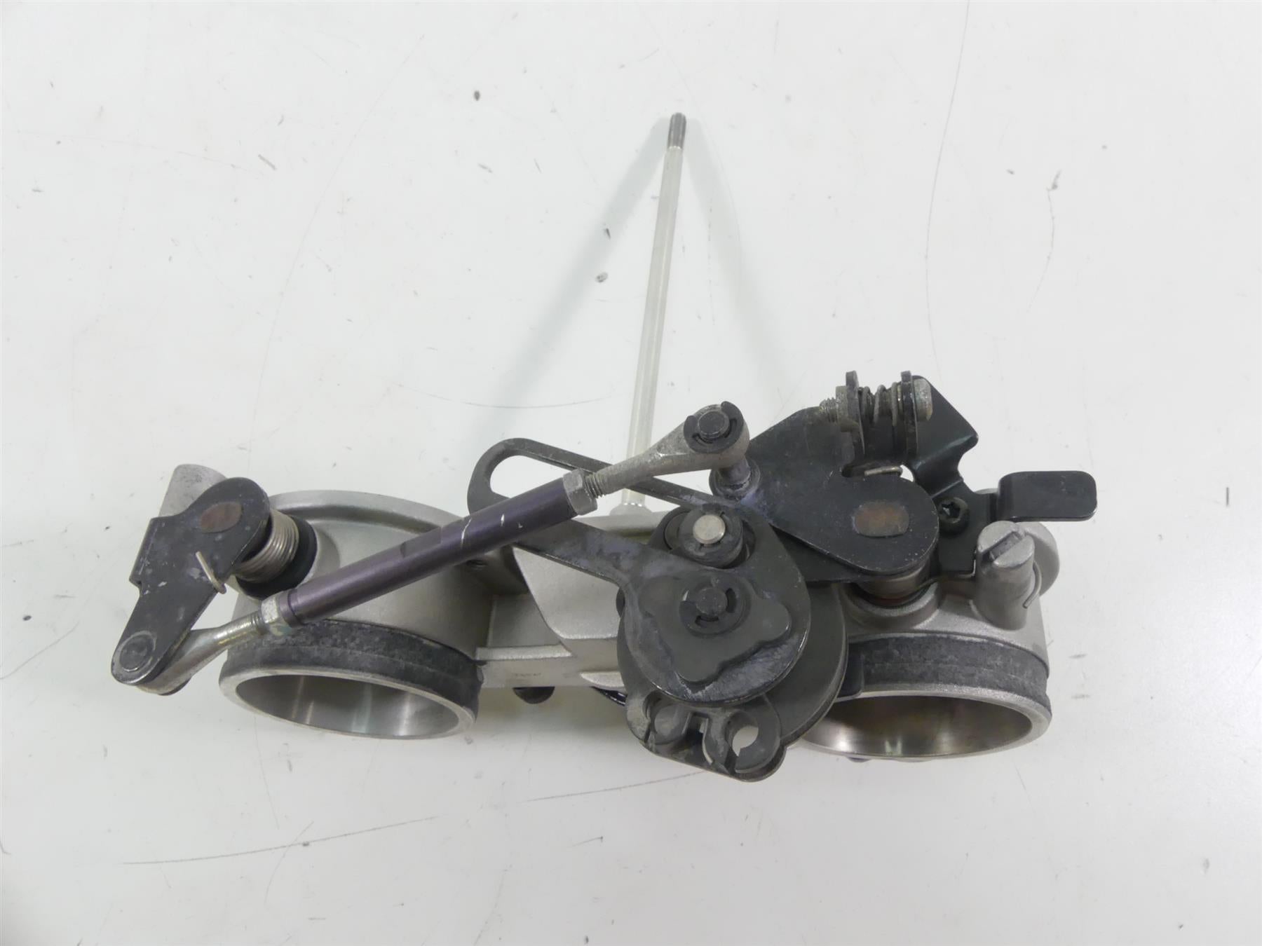 2013 Harley Davidson VRSCF Muscle Throttle Body Fuel Injector 27657-01 {{ shop.shopifyCountryName }} - Mototech271