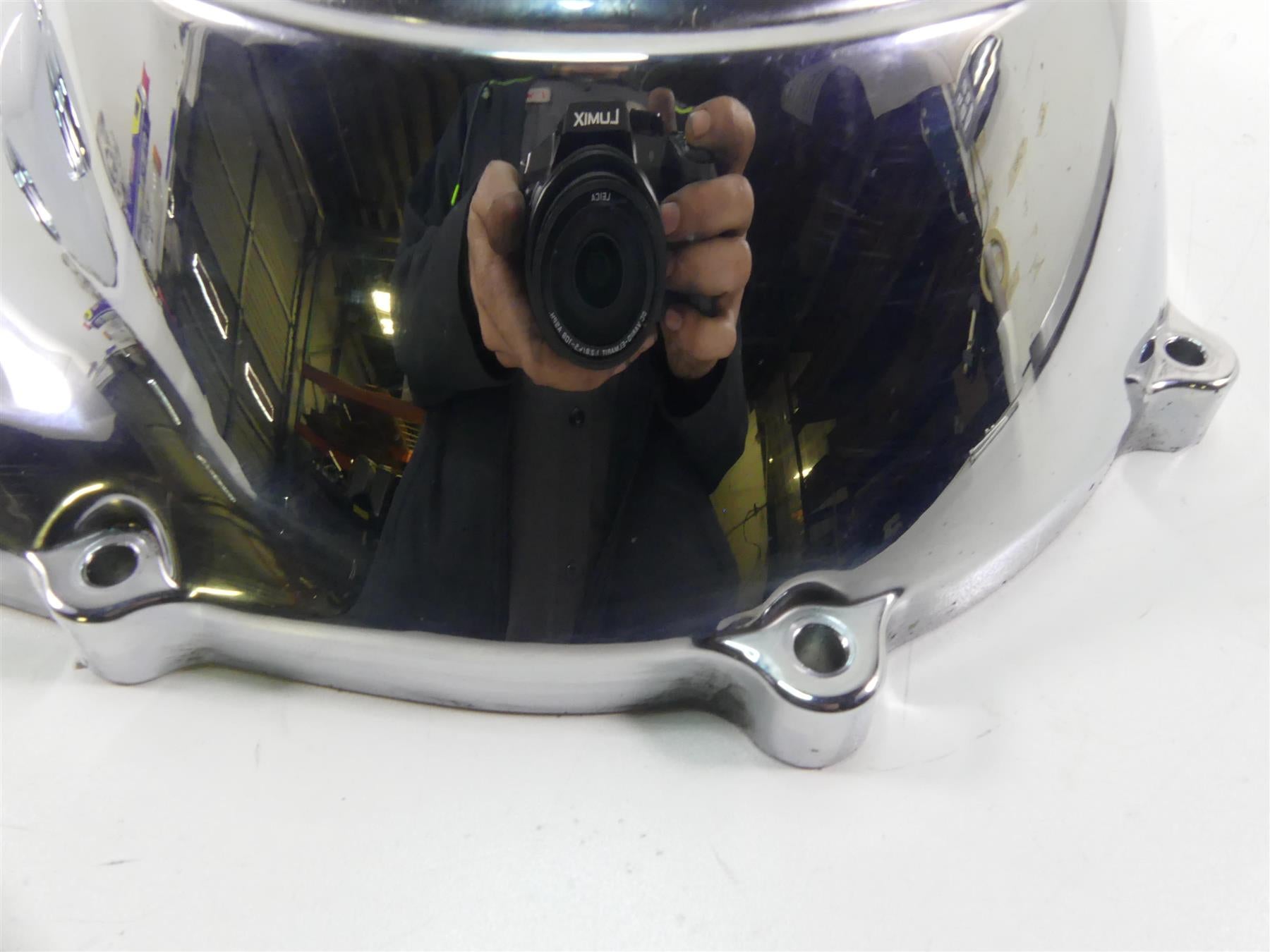 2009 Harley FLHTCU SE4 CVO E-Glide Outer Primary Drive Clutch Cover 60685-07 {{ shop.shopifyCountryName }} - Mototech271