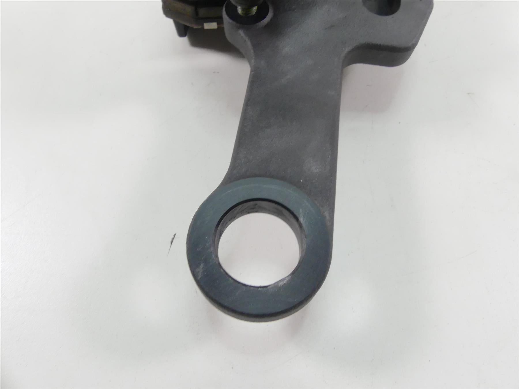2022 Harley Softail FXBBS Street Bob Rear Brake Caliper & Bracket 25mm 41300192 {{ shop.shopifyCountryName }} - Mototech271