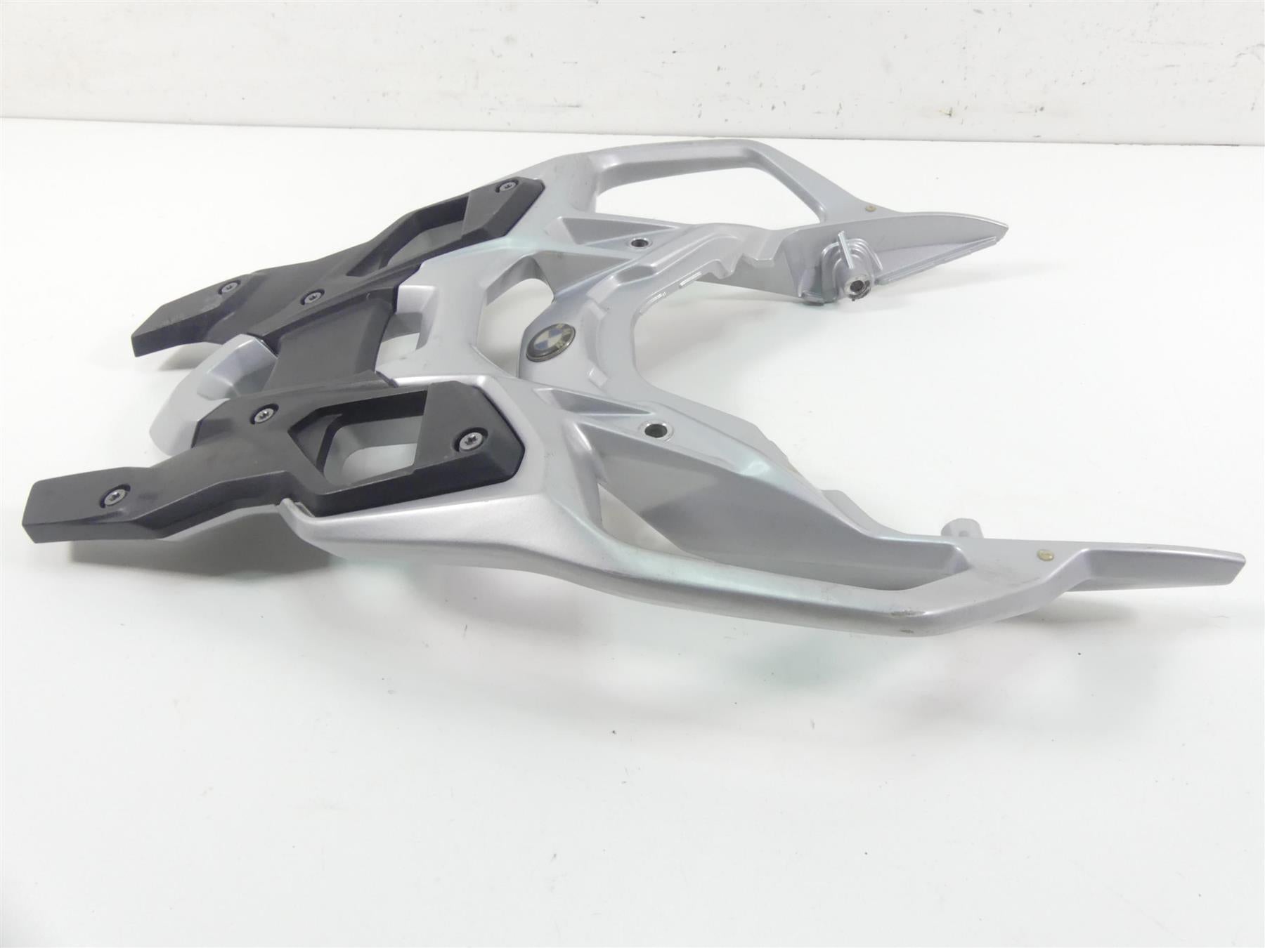 2016 BMW S1000XR K49 Rear Grab Luggage Grid Rack + Top Case Carrier 46548567908 {{ shop.shopifyCountryName }} - Mototech271